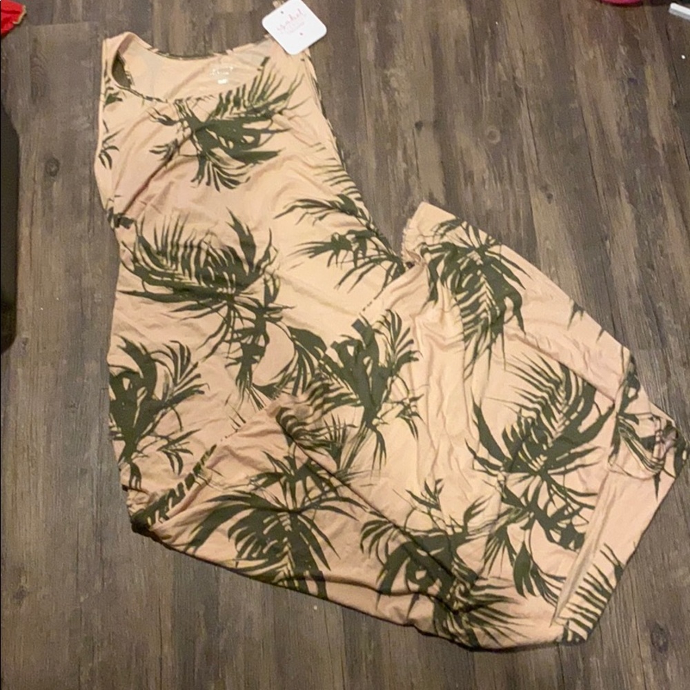 Maternity maxi dress